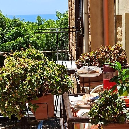 B&B Le 4 Stagioni Sul Viale, Belvedere Di Agrigento Exterior foto