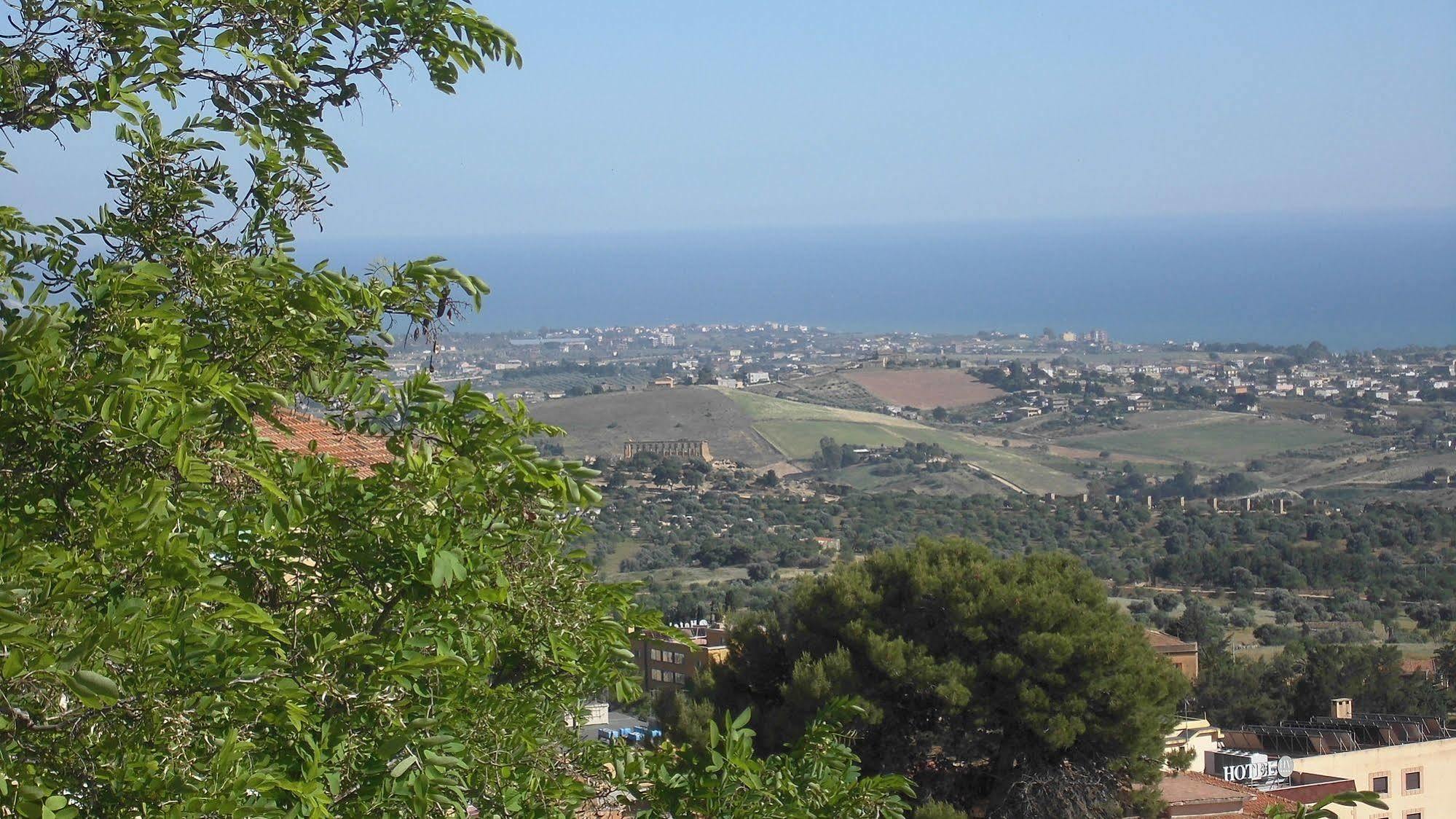 B&B Le 4 Stagioni Sul Viale, Belvedere Di Agrigento Exterior foto